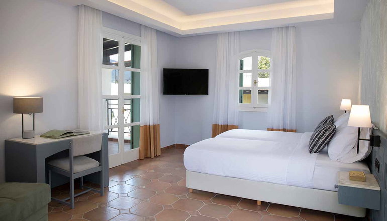 4* Eretria Hotel & Spa Resort