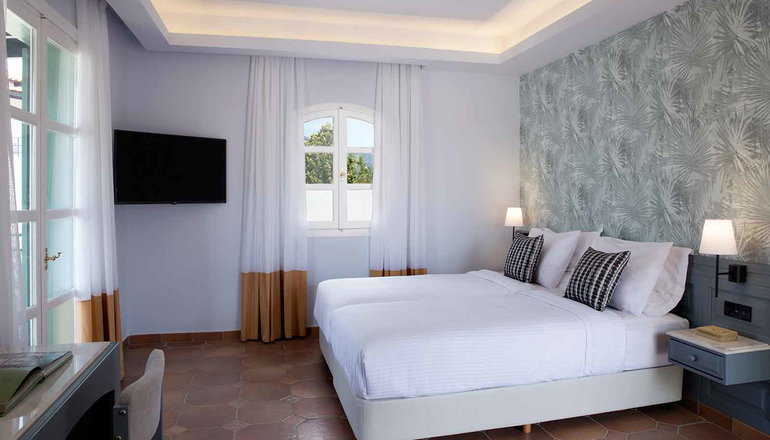 4* Eretria Hotel & Spa Resort