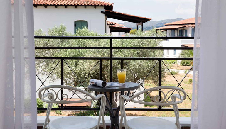 4* Eretria Hotel & Spa Resort