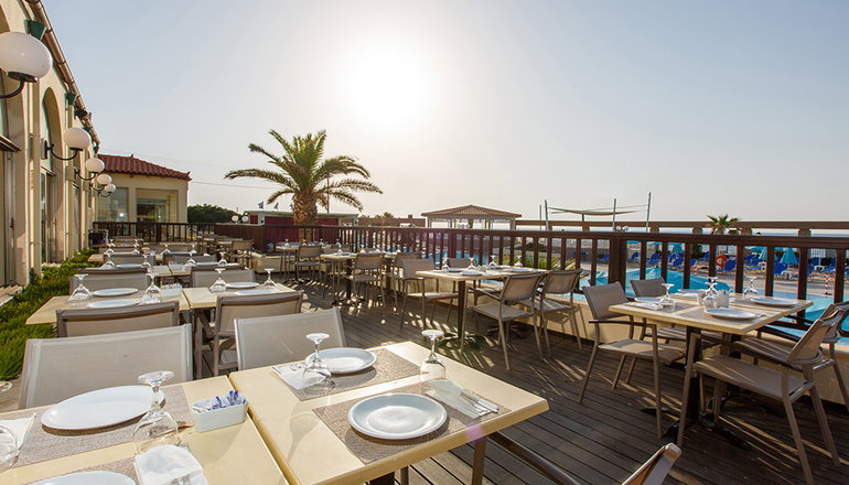 4* Europa Beach Hotel