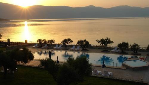 4* Europa Beach Hotel