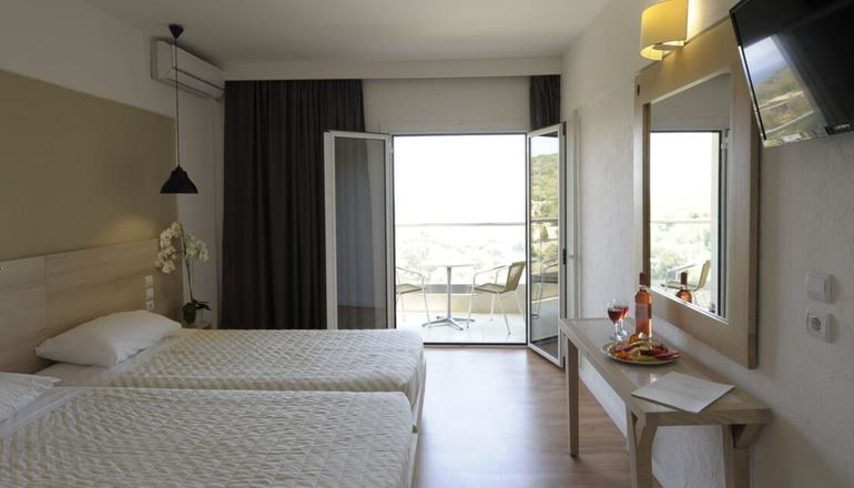 4* Evia Riviera Resort