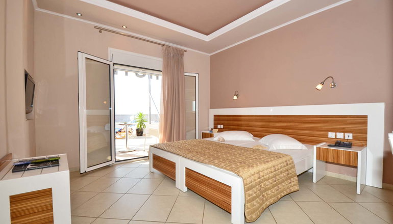 4* Evilion & Stilvi Sea And Sun Hotel