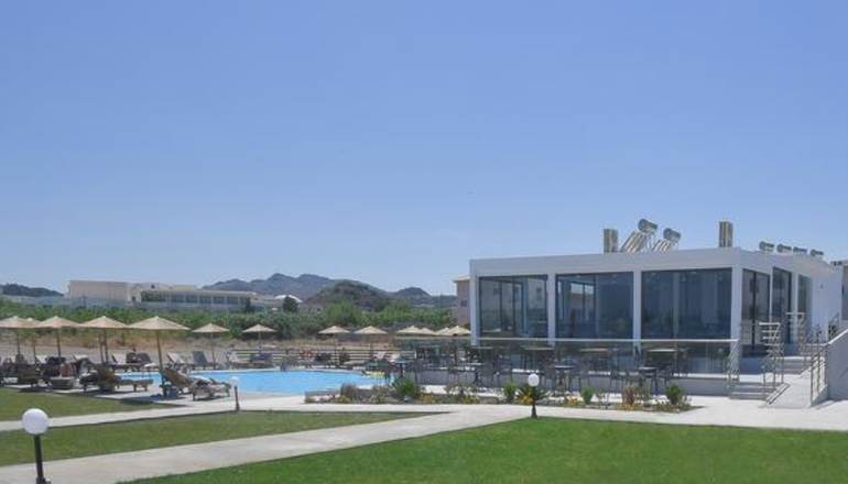 4* Evita Bay Hotel