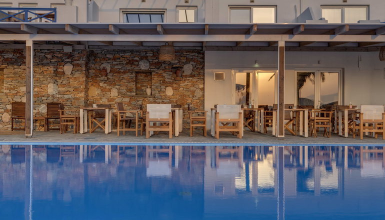 4* Faros Resort Hotel