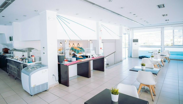 4* Filoxenia Hotel