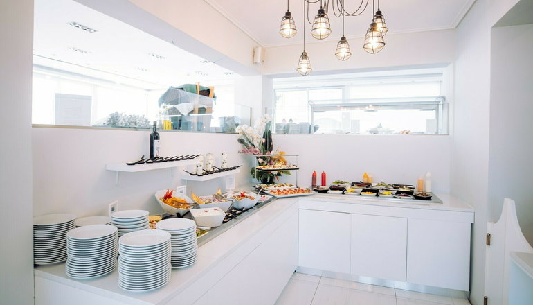 4* Filoxenia Hotel