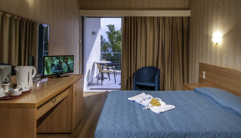 4* Florida Blue Bay