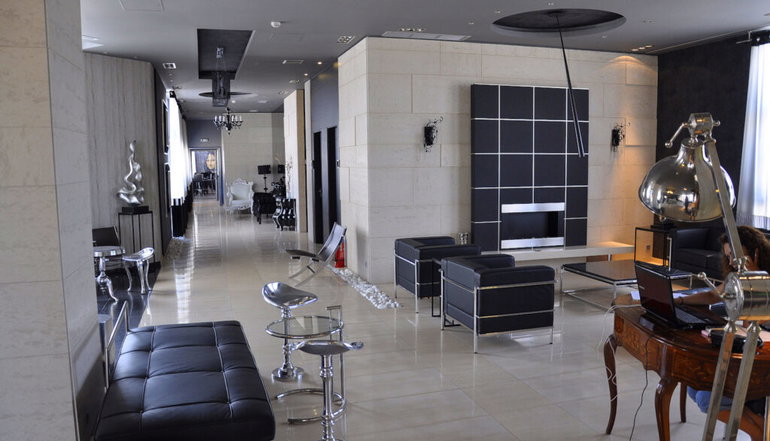 4* Gallery Art Hotel
