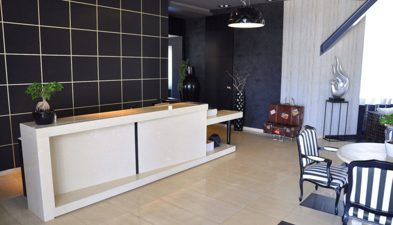 4* Gallery Art Hotel