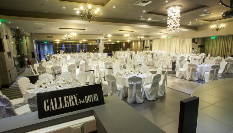 4* Gallery Art Hotel