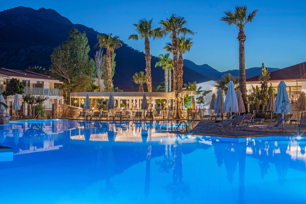 4* Golden Coast Hotel & Bungalows - Νέα Μάκρη