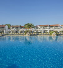 4* Golden Coast Hotel & Bungalows