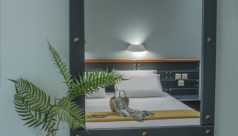4* Golden Coast Hotel & Bungalows