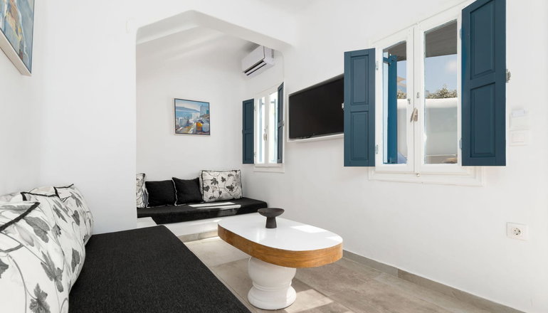 5* Amaze Suites - Ημεροβίγλι, Σαντορίνη