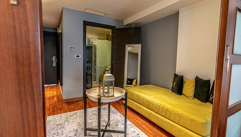 4* Golden Suites & Spa