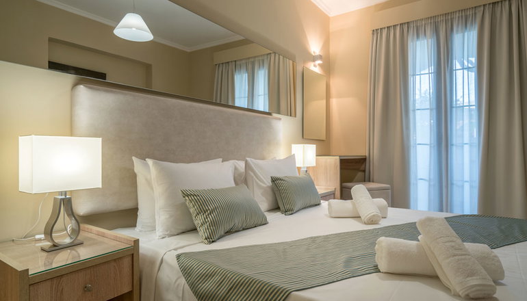 4* Golden Sun Hotel