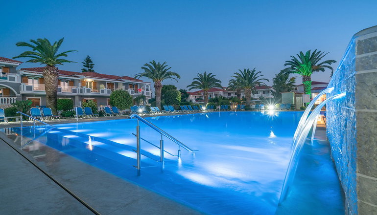 4* Golden Sun Hotel