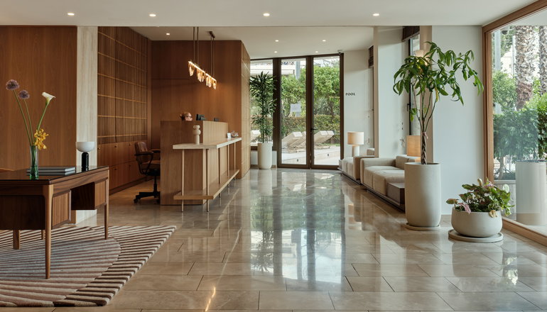 4* Golden Sun Hotel