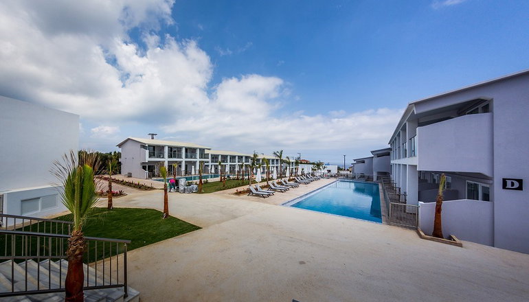 4* Caretta Paradise Hotel & Waterpark