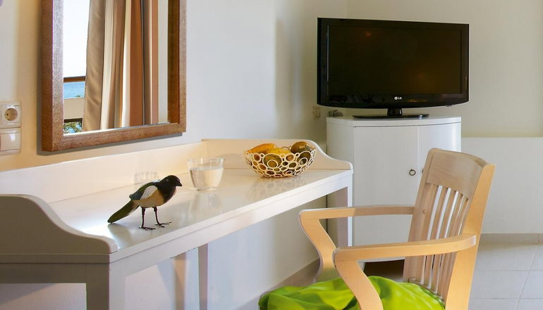 4* Grecotel Meli Palace