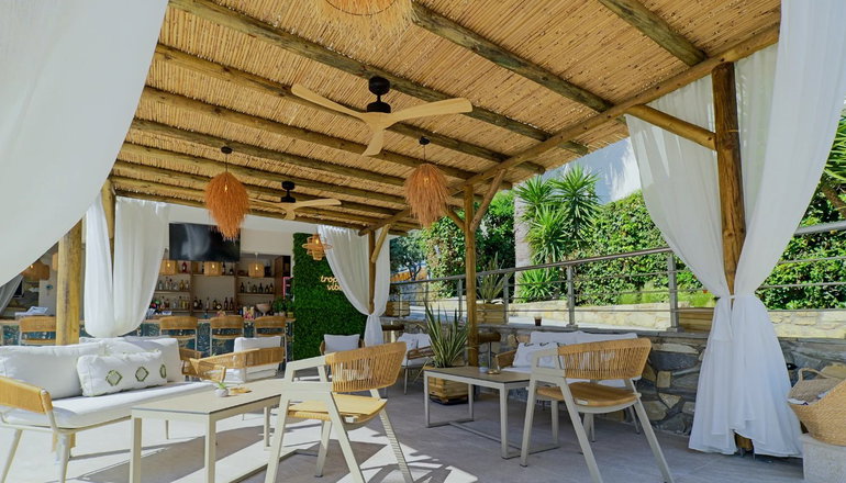 4* Hotel Tropical - Χανιώτη, Χαλκιδική