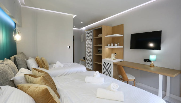 4* Hotel Tropical - Χανιώτη, Χαλκιδική