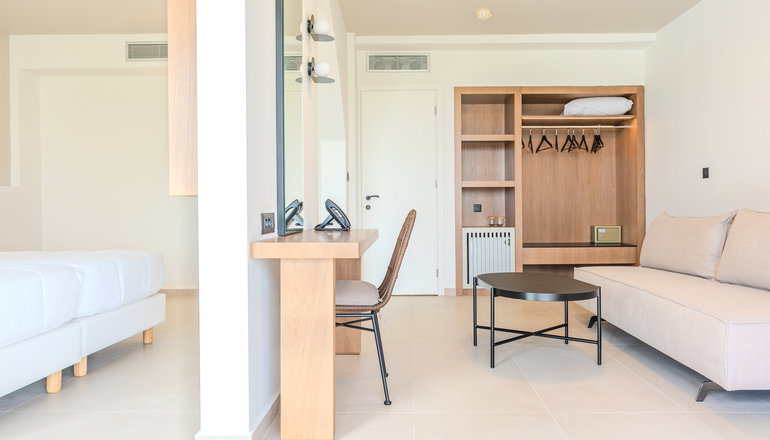 4* Iolida Corfu Resort & Spa