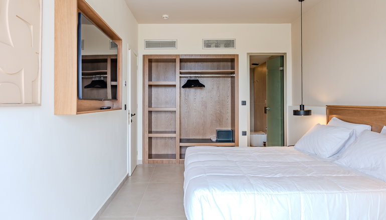 4* Iolida Corfu Resort & Spa