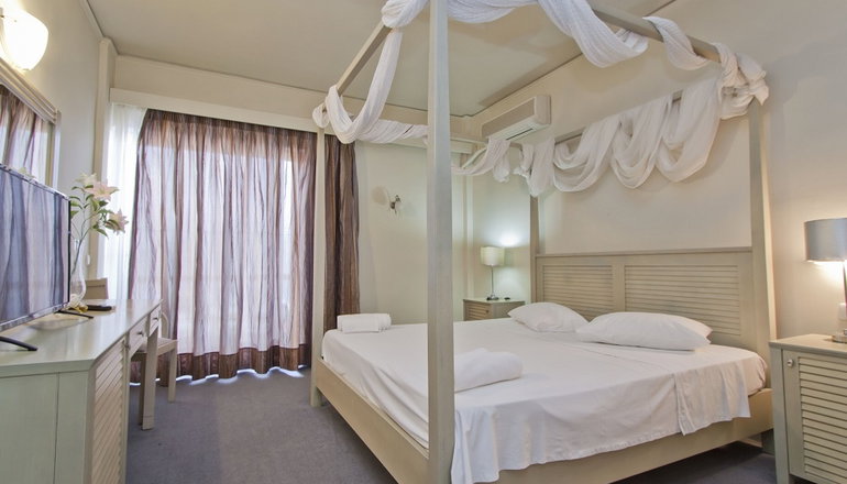 4* Ionion Star Hotel