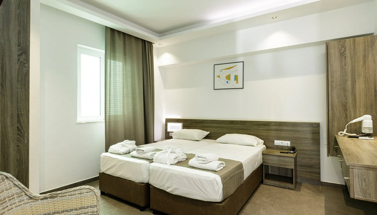 4* Kahlua Hotel