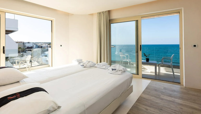 4* Kahlua Hotel