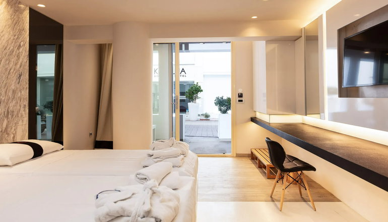 4* Kahlua Hotel