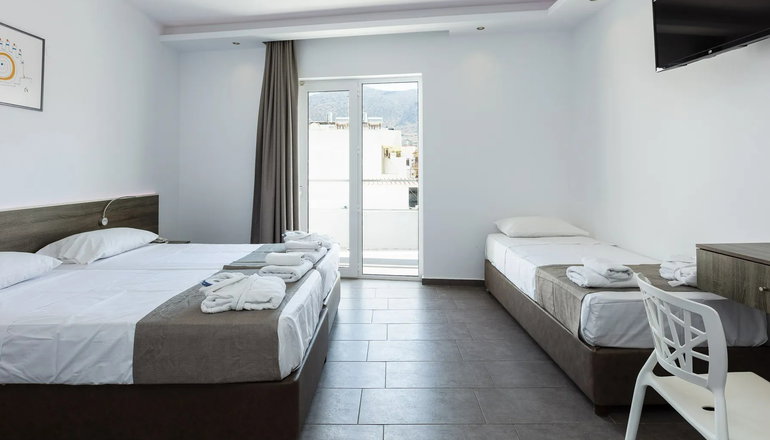 4* Kahlua Hotel