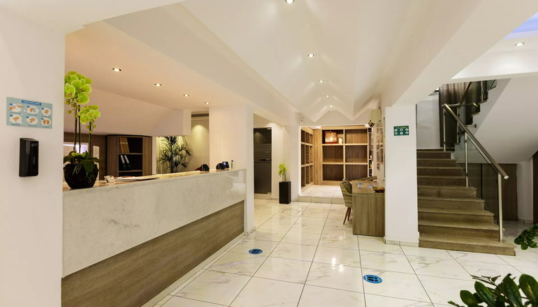 4* Kahlua Hotel