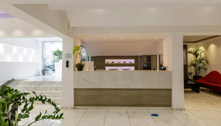 4* Kahlua Hotel