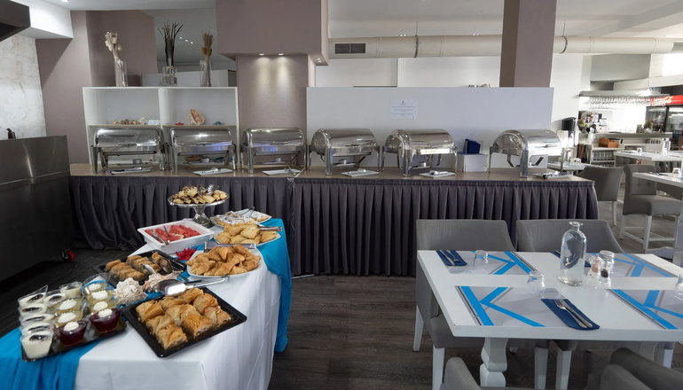 4* Kahlua Hotel