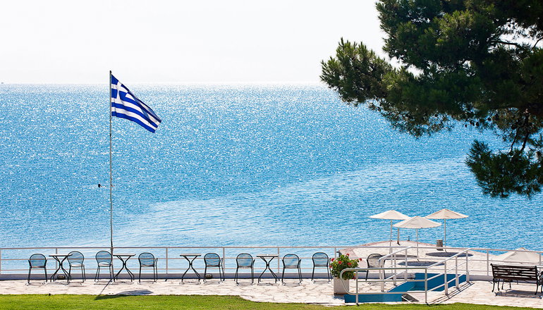 4* Kalamaki Beach Hotel