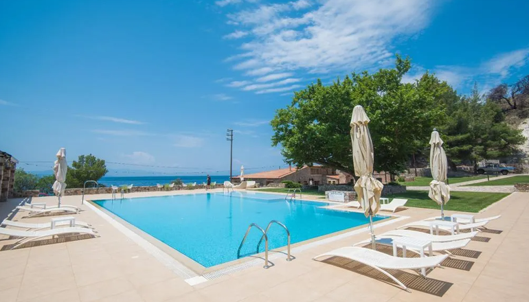 4* Kaminos Resort by Nin & Bau - Λίμνη, Εύβοια