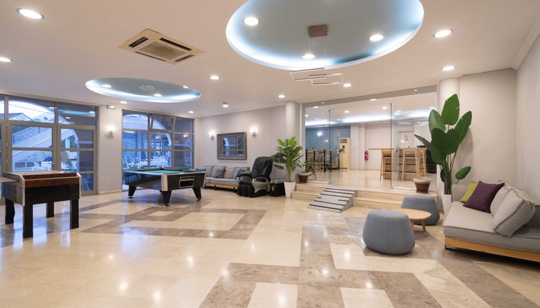 4* Karras Grande Resort - Τσιλιβί, Ζάκυνθος