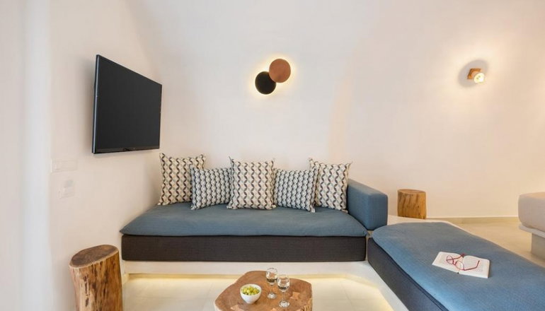 4* Kasimatis by La Perla