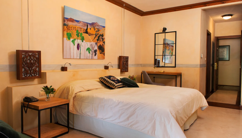 4* Katogi Averoff Hotel & Winery