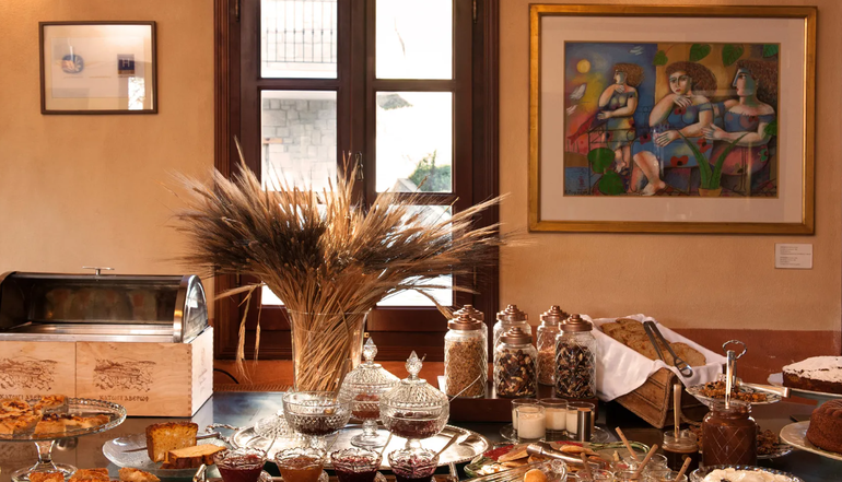 4* Katogi Averoff Hotel & Winery