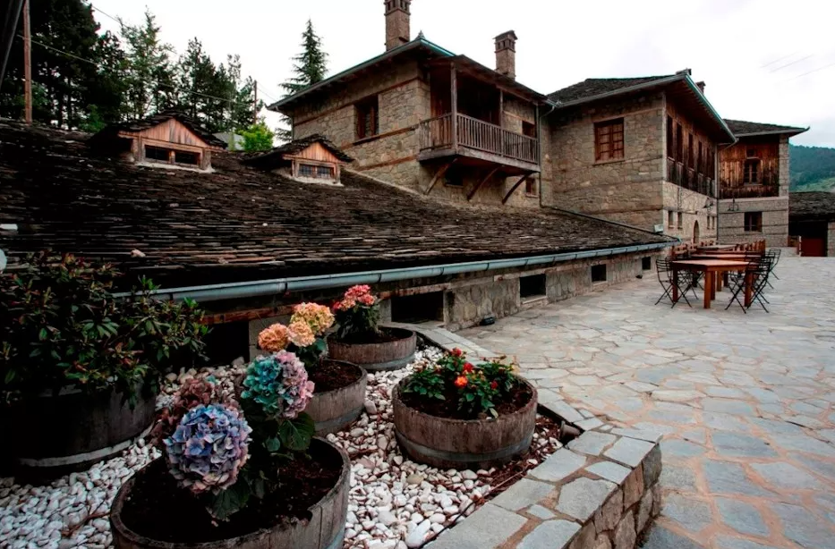 4* Katogi Averoff Hotel & Winery - Μέτσοβο