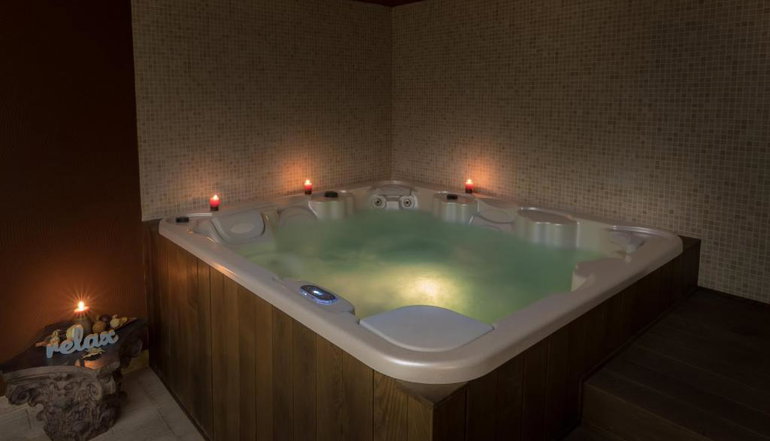 4* King Maron Hotel  - Μαρώνεια, Ροδόπη