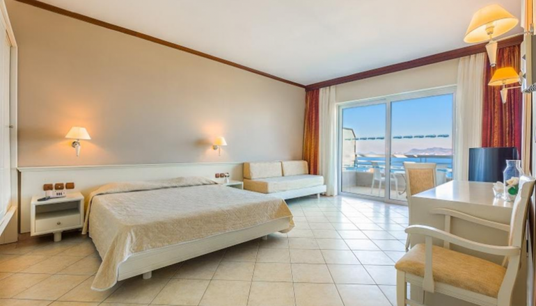 4* Kipriotis Aqualand Hotel