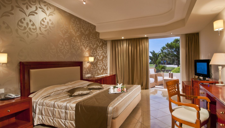 4* Kipriotis Village Resort