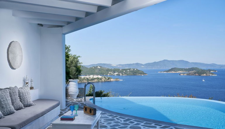4* Kivo Art & Gourmet Hotel