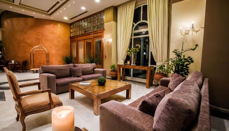 4* Kouros Hotel