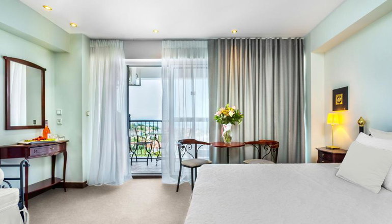 4* Kriopigi Hotel